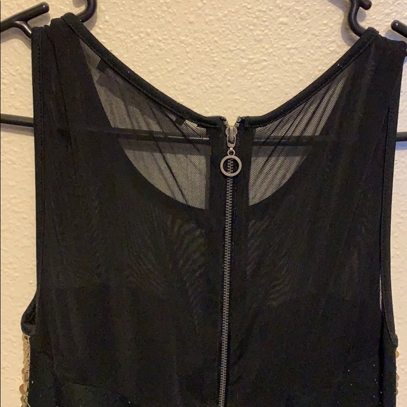 Black dress with Gold sequins - Picture 5 of 5